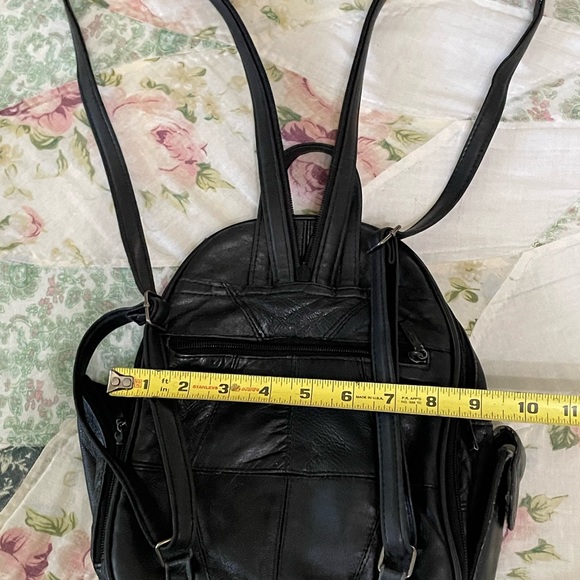 Small black leather backpack - Picture 8 of 12